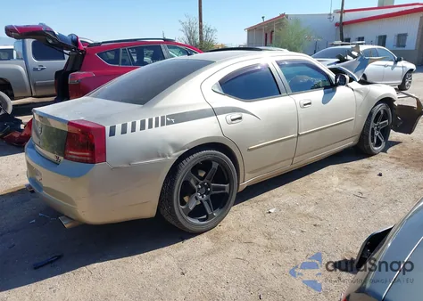 2008 Dodge Charger R/T z USA, uszkodzony, nr VIN 2B3KA53H28H156960